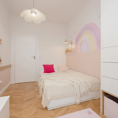 Wilanow Family With Parking & Gym By Renters Prestige Apartment *